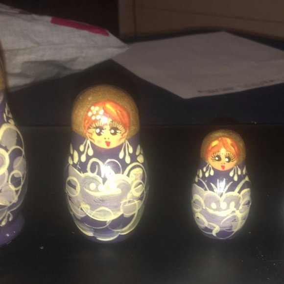 Vintage Blue Russian Nesting Dolls, 5 Piece, Hand-Painted, Mockba 1995 - Picture 2 of 2